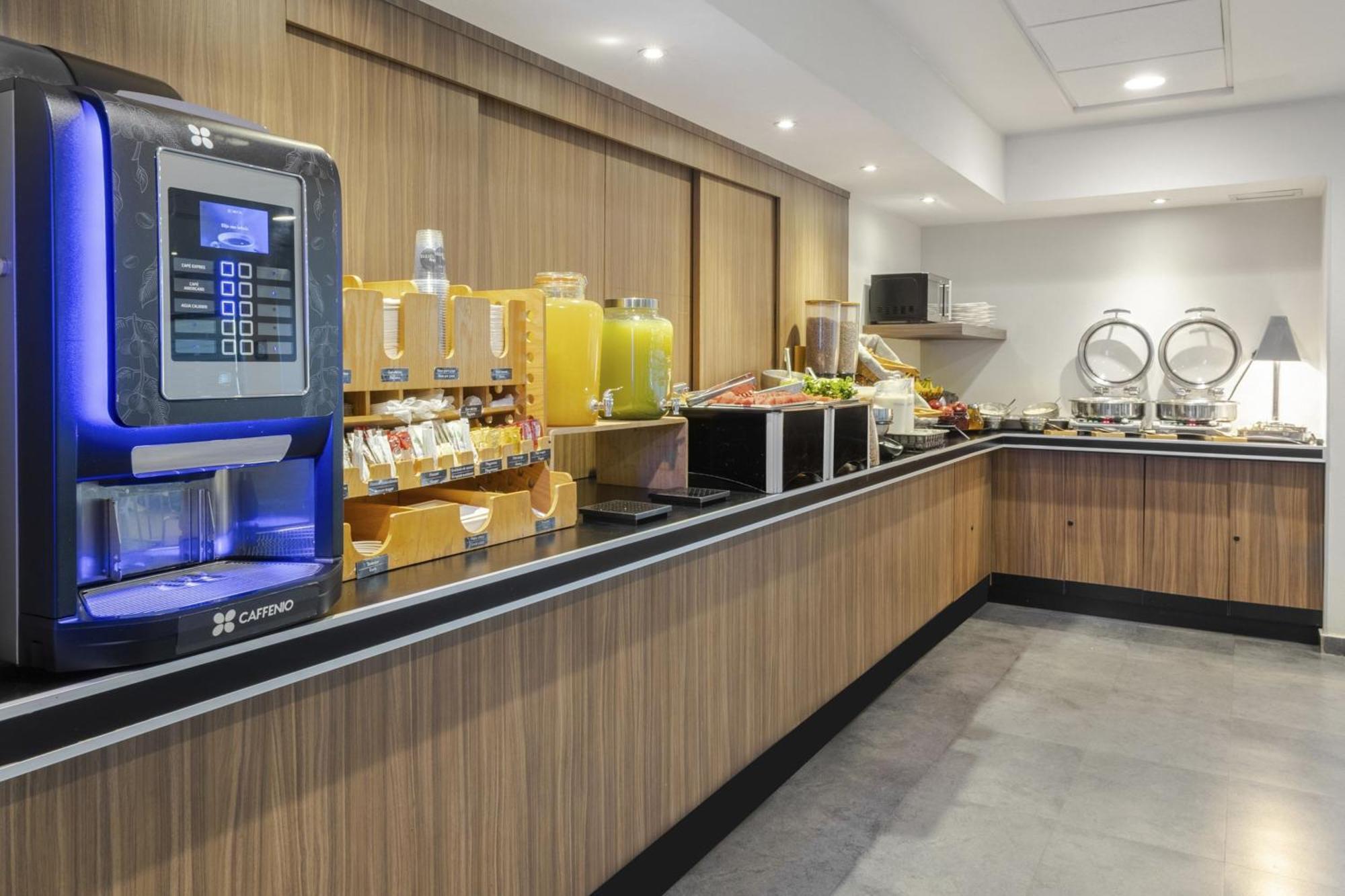 City Express By Marriott Guadalajara Aeropuerto Las Pintas Екстериор снимка