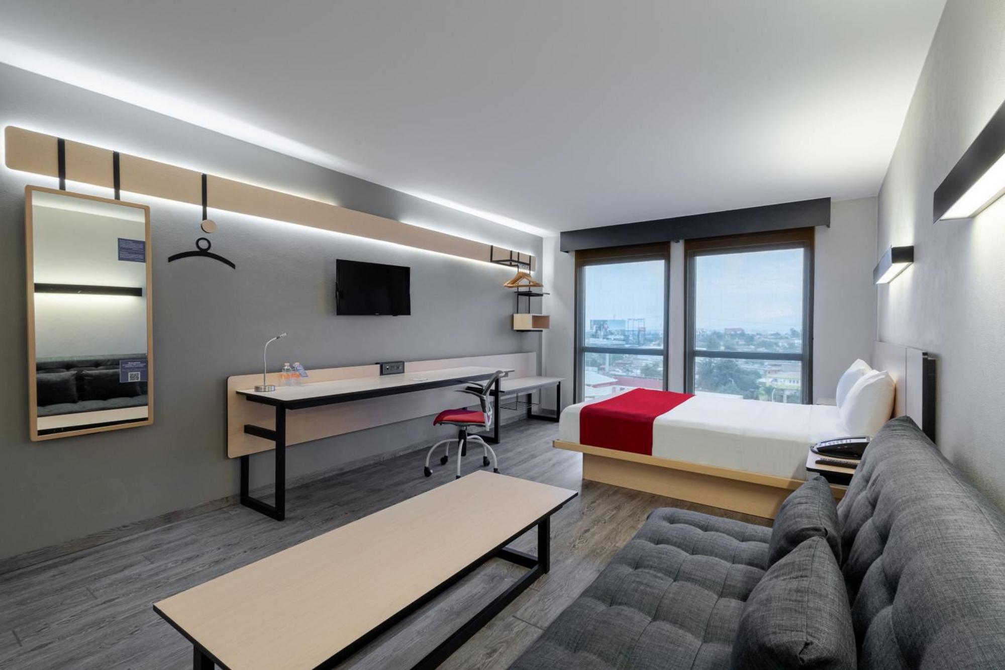 City Express By Marriott Guadalajara Aeropuerto Las Pintas Екстериор снимка