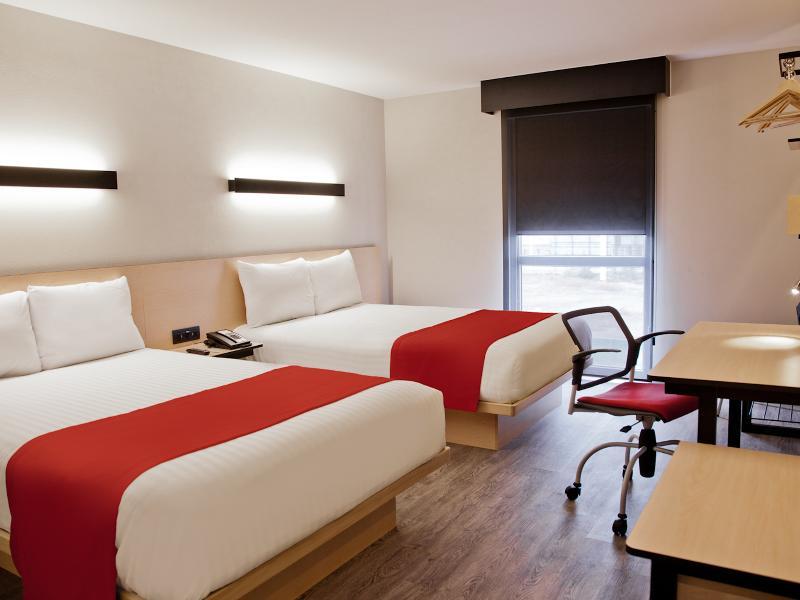 City Express By Marriott Guadalajara Aeropuerto Las Pintas Екстериор снимка